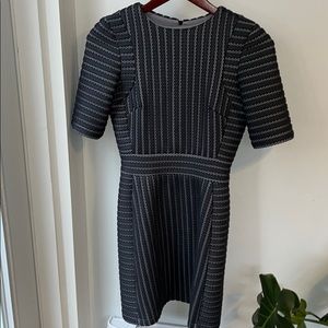 Short sleeve dress great for work/office attire